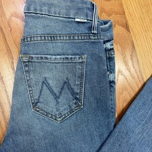 MOTHER denim - The Looker ankle step fray jeans